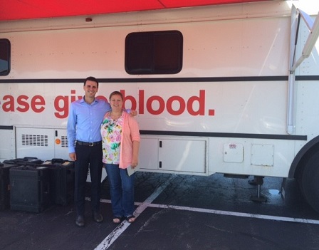 Financial advisors give back to the community